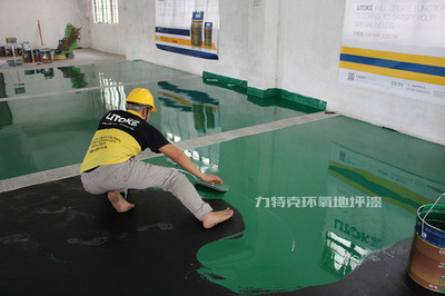 哈爾濱混凝土密封固化劑耐磨地坪施工中節(jié)省磨片的實用技巧